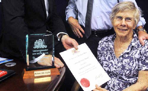 Barbara Hogbin with her NSW Government Community Service Award, Coffs Harbour MP Andrew Fraser and Barbara’s son, Ian Hogbin. Barbara Hogbin with her NSW Government Community Service Award, Coffs Harbour MP Andrew Fraser and Barbara’s son, Ian Hogbin.